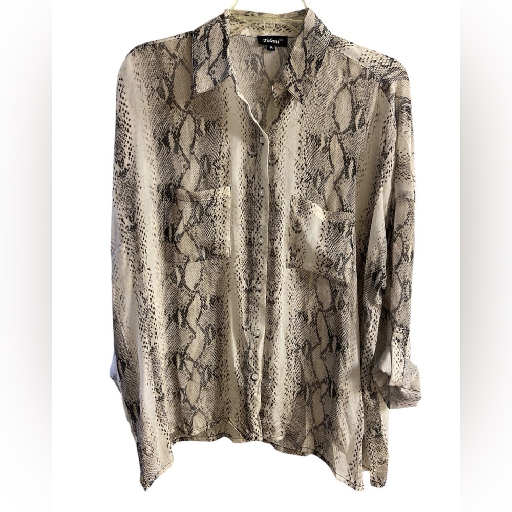 Tolani Reptile Print Button Front Blouse Medium